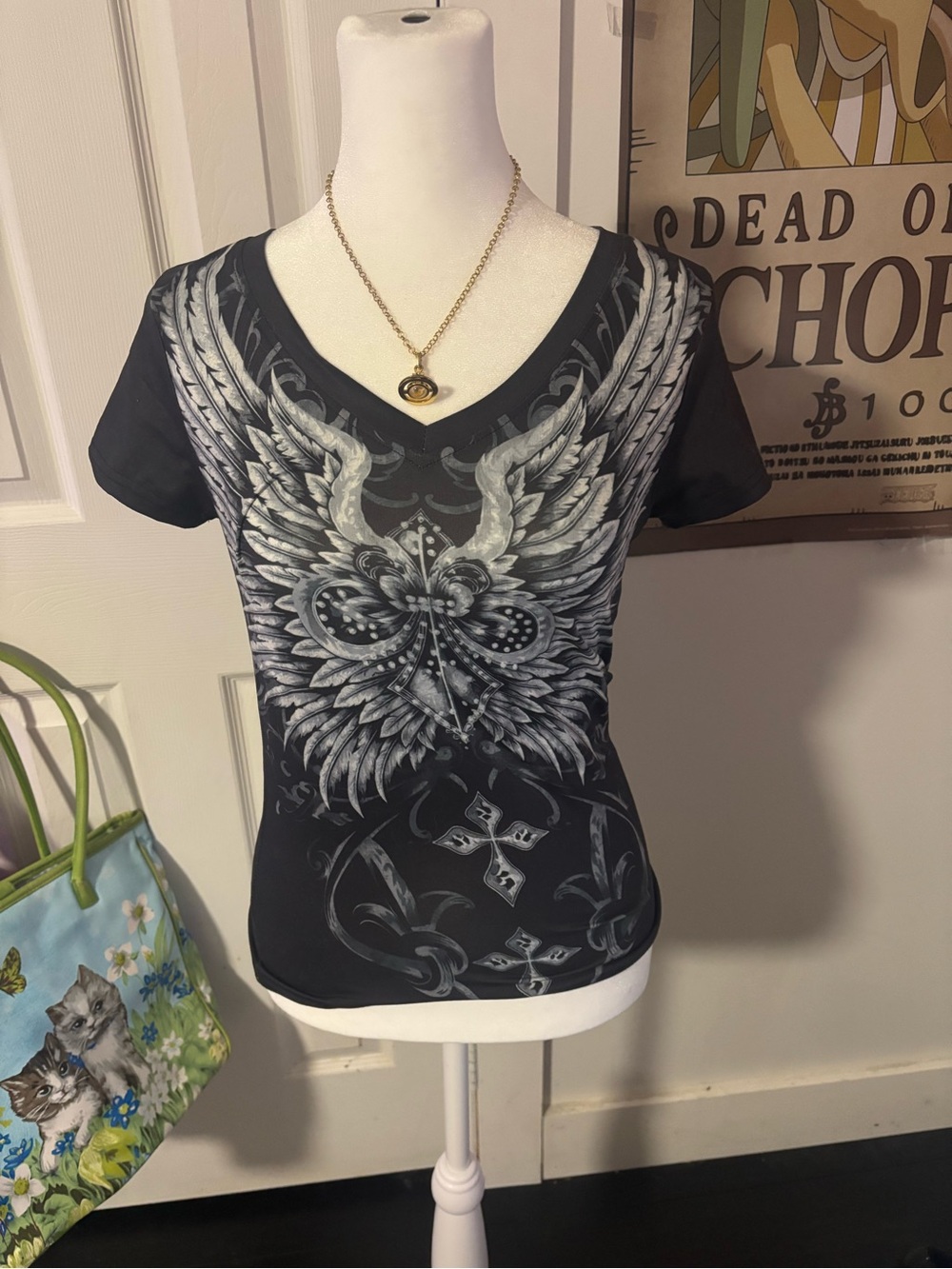 Black Graphic V-Neck Women's Top with Wing Motif
